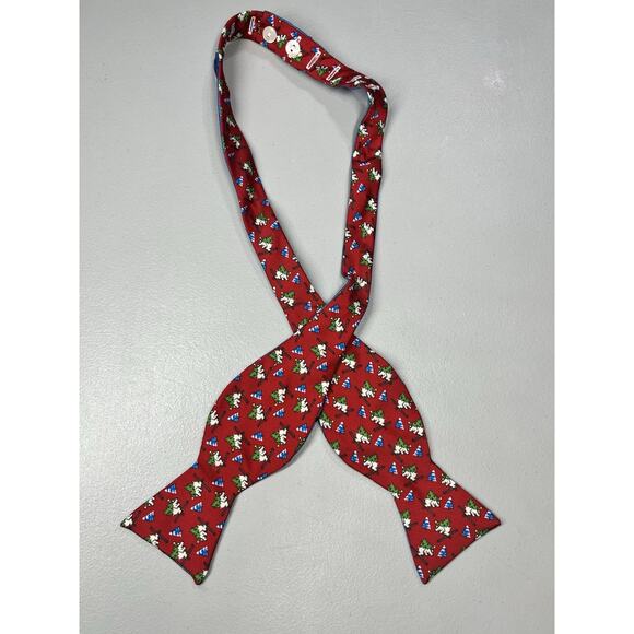 Brooks Brothers Silk Bow Tie Reversible Blue Polka Dots Red Polar Bear Skiing - Picture 1 of 8